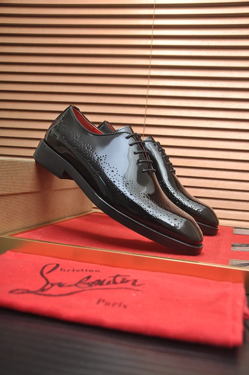 Men's shoes 💰620💶 [Chrstian Loubotin] Red-soled shoes 💋Original mold opening, the highest version on the market, purely handmade ➕Imported cowhide uppers, first-layer water-dyed cowhide lining! Original EU high-gloss outsole. 38 to 45 (45 customized)